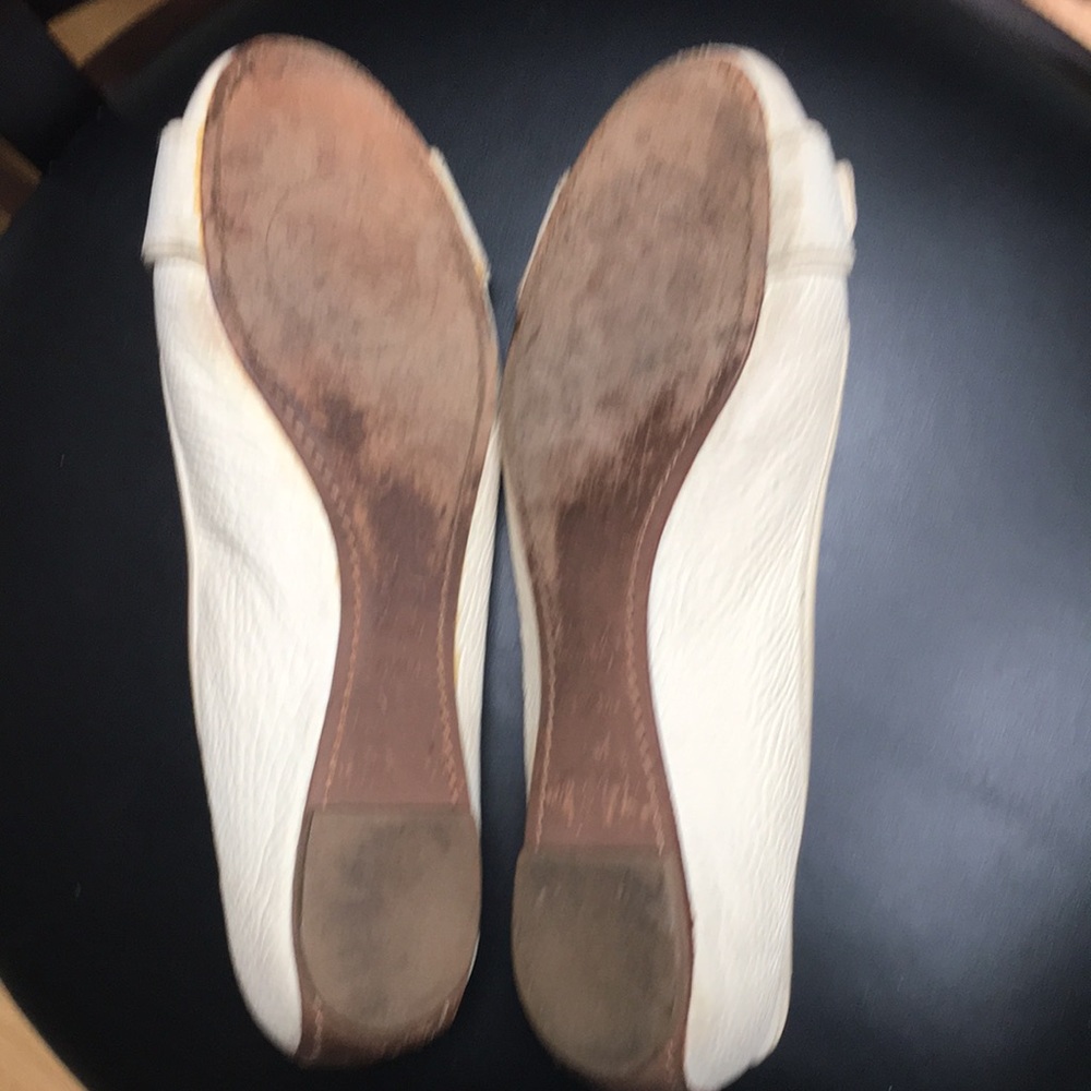 Used. Size 8,5. - Picture 2 of 2